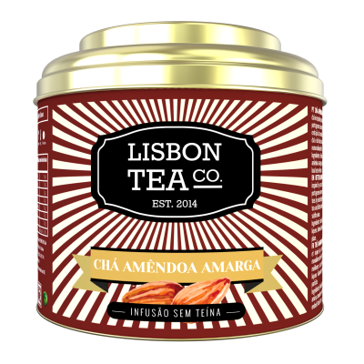 Lata de chá Lisbon Tea Co. Chá Amêndoa Amarga com design vermelho, branco e dourado.