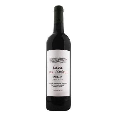 Garrafa de vinho tinto Casa de Saima Bairrada com rótulo branco e tampa verde