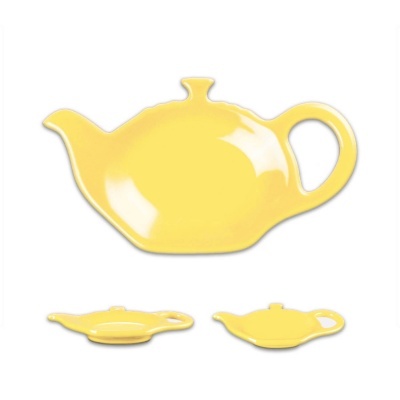 Pratos decorativos amarelos em formato de bule