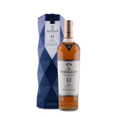 Garrafa de whisky The Macallan 12 anos com embalagem azul
