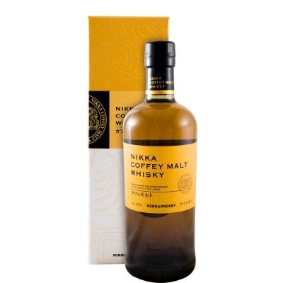 Garrafa de whisky Nikka Coffey Malt com caixa amarela e branca