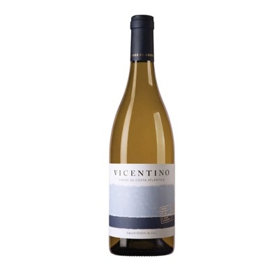 Garrafa de vinho branco Vicentino com rótulo e cápsula preta