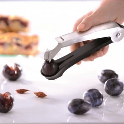 Espremer de azeitona a comprimir azeitonas pretas