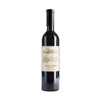 Garrafa de vinho tinto Chateau Vartely com rótulo branco e bege