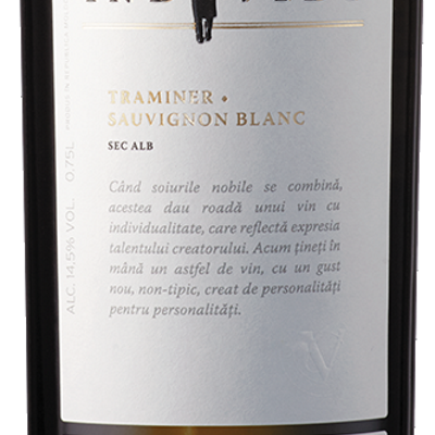Rótulo de vinho branco Individo Traminer Sauvignon Blanc da Château Vartely