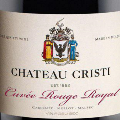Rótulo de vinho Chateau Cristi Cuvée Rouge Royal com brasão e texto em várias cores