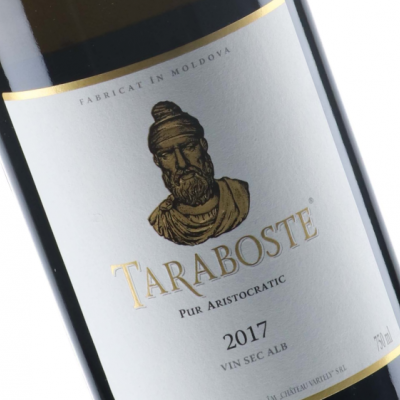 Garrafa de vinho Taraboste de 2017 com rótulo branco, dourado e preto