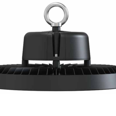 Luminária industrial preta com argola metálica para pendurar