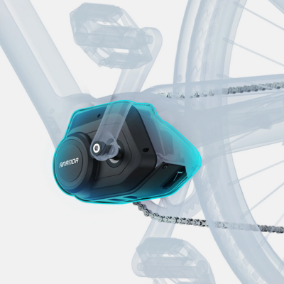 Motor de bicicleta elétrica preto com texto ANANDA montado na estrutura da bicicleta