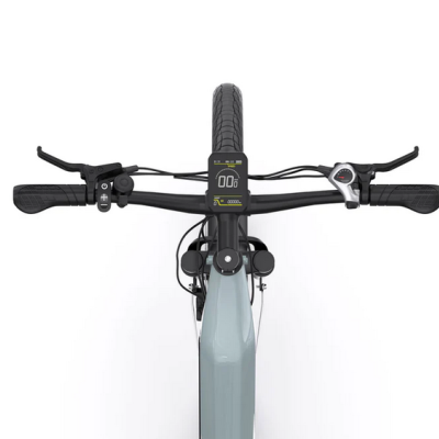 Guiador de bicicleta eléctrica com display digital e punhos pretos
