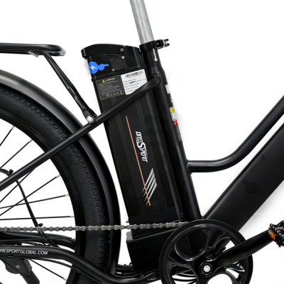Parte de bicicleta elétrica preta com bateria DIESPORT e pneus grossos