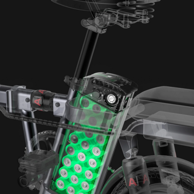 Bicicleta elétrica com bateria interna verde visível e componentes mecânicos