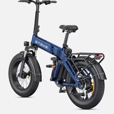 Bicicleta elétrica dobrável ENGWE EV1 azul com pneus grossos e assento preto.