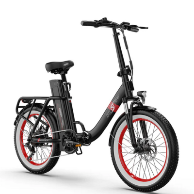 Bicicleta elétrica preta com pneus grossos e detalhes vermelhos e brancos