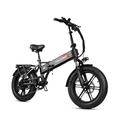 Bicicleta elétrica dobrável preta com pneus grossos e bagageira