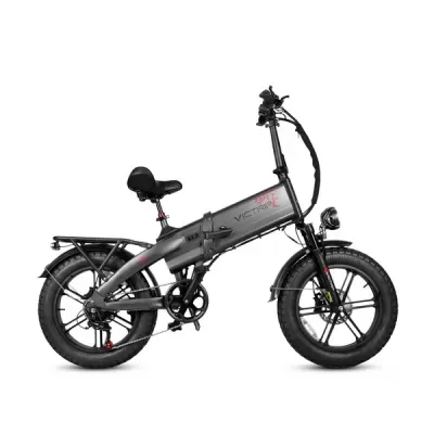 Bicicleta elétrica dobrável cinza escura com pneus grossos pretos e quadro com texto VISITRIP