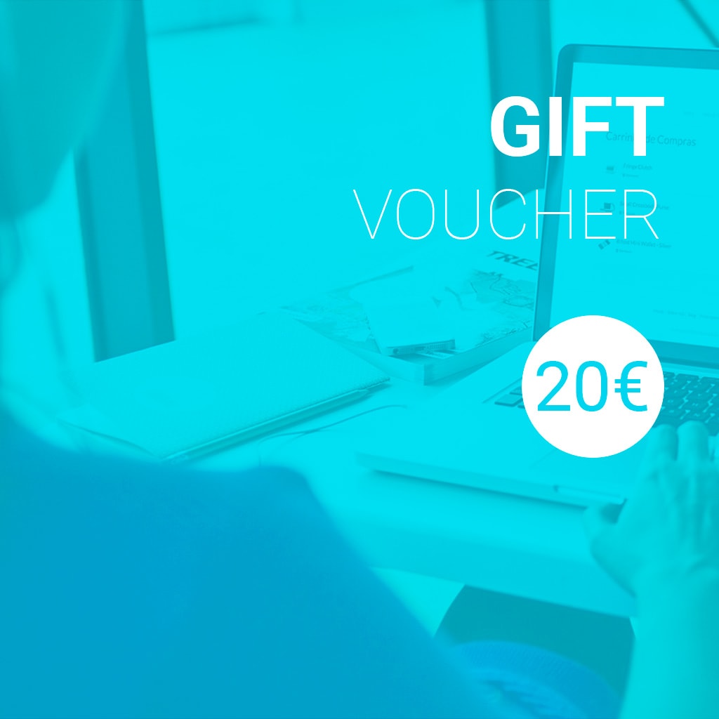 Cartão oferta digital azul com texto 'GIFT VOUCHER 20€' sobre imagem de pessoa a usar portátil