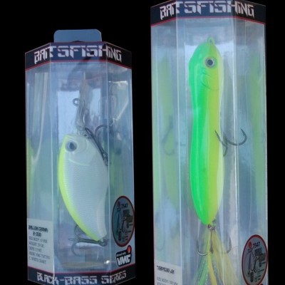 Dois iscos de pesca em embalagens transparentes da série Black-Bass