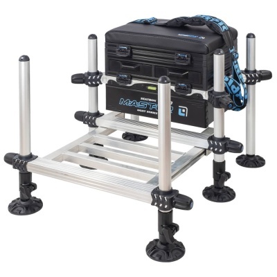 Suporte de pesca metálico com caixa preta e alça azul