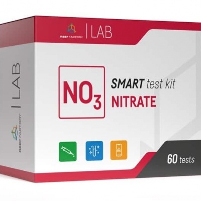 Kit de teste SMART para nitrato numa caixa branca e vermelha com 60 testes