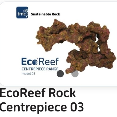 Rochedo decorativo EcoReef Centerpiece modelo 03 em tons castanhos e verdes