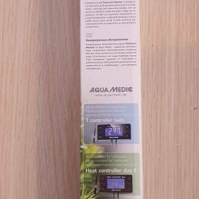 Embalagem de aquecedor Aqua Medic Titanium Heater 300 W com descrições e imagens de controladores de temperatura