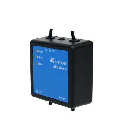 Dispositivo Kamoei ATO One 2 preto e azul com indicadores luminosos