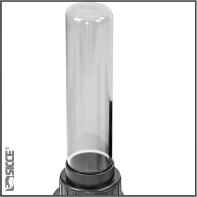 Recipiente cilíndrico transparente com tampa preta e logótipo SICCE