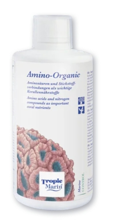 Frasco branco com rótulo de produto Amino-Organic da Tropic Marin com imagem de coral rosa e azul