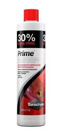 Garrafas de condicionador Prime da Seachem com tampa vermelha e rótulo colorido
