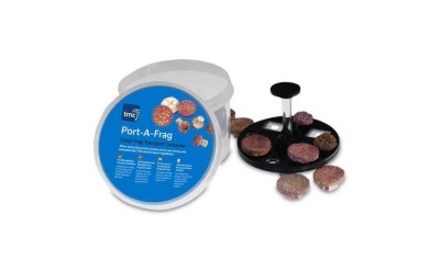 Porta fragmentos de coral com embalagem branca e rótulo azul