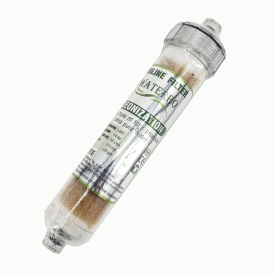 Filtro inline transparente para água WATERRO com rótulo e texto técnico