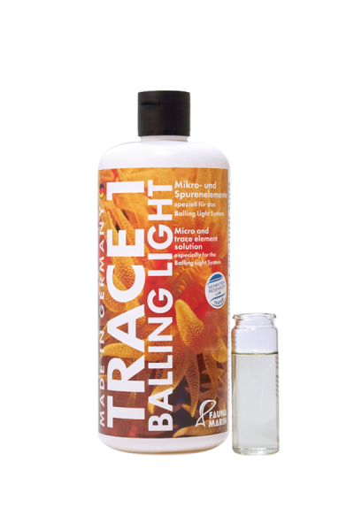 Frasco de solução TRACE BALLING LIGHT ao lado de pequeno frasco de vidro com líquido