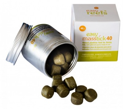 Embalagem e caixa do alimento para peixes Easy Massstick 40 com pastilhas verdes