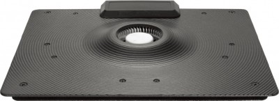 Placa preta com números e orifício central