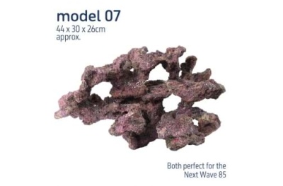 Recife artificial modelo 07 texturizado em castanho e vermelho sobre fundo branco.