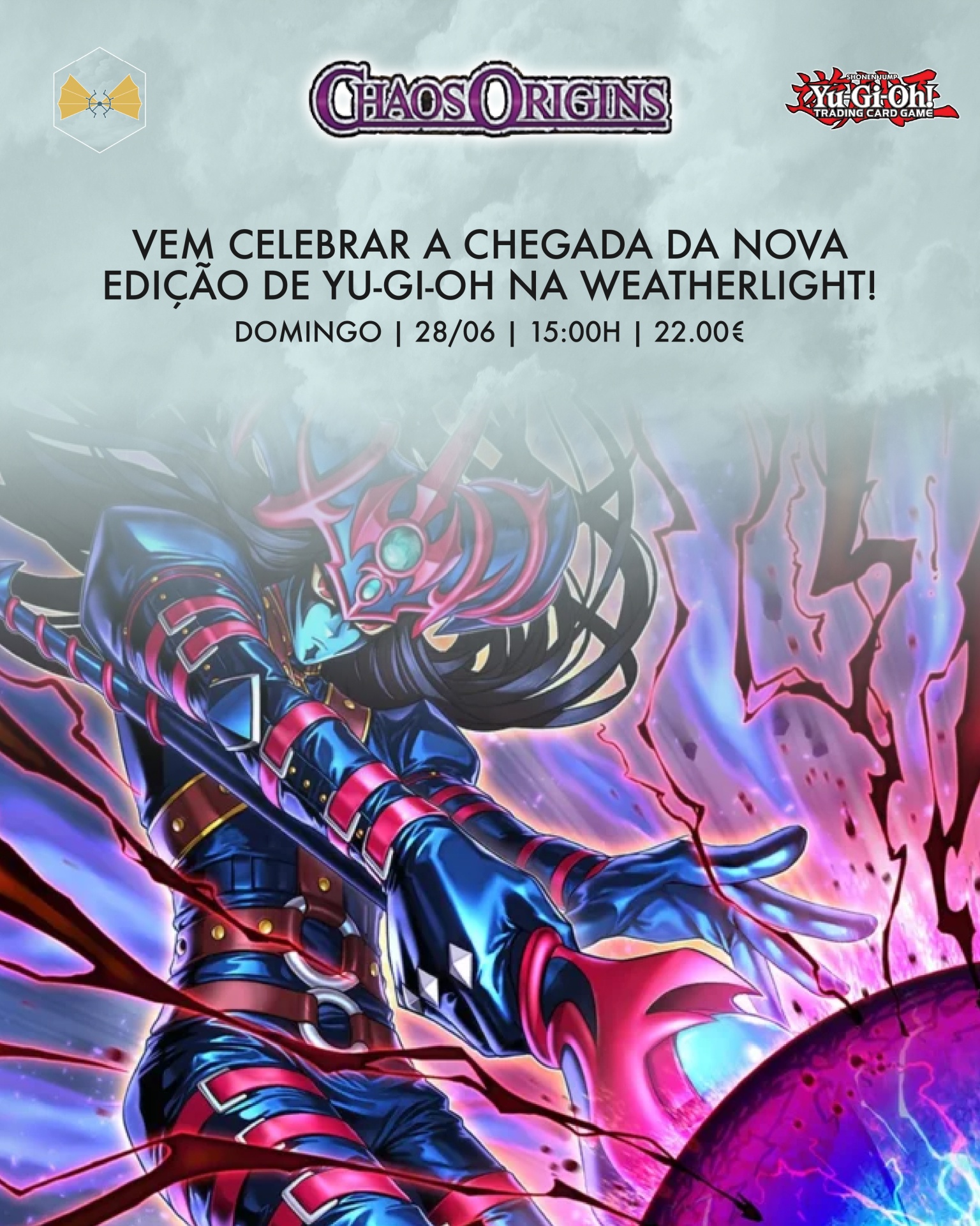Personagem de Yu-Gi-Oh! em traje azul e vermelho com energia violeta em fundo promocional com texto em português.