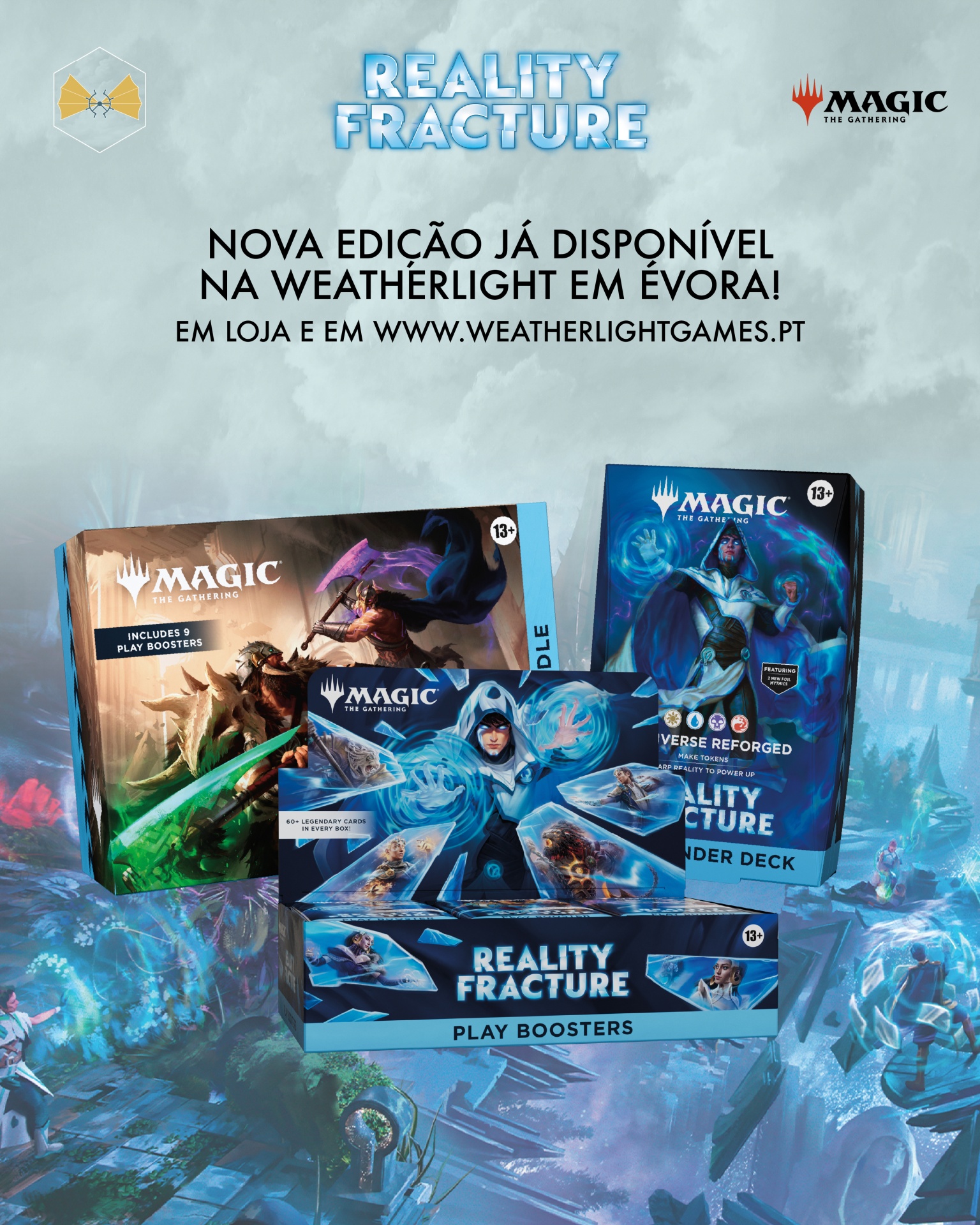 Imagem promocional de cartas de Magic: The Gathering edição Reality Fracture com texto em português português anunciante nova edição disponível.