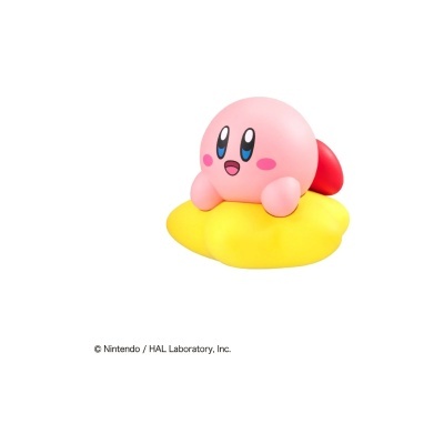 Figurina de Kirby cor-de-rosa sentado numa estrela amarela
