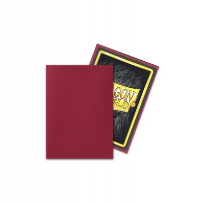 Protector de cartas vermelho Dragon Shield com cartas parcialmente visíveis