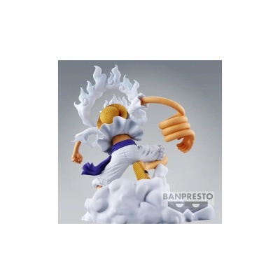 Figura colecionável de personagem anime com base de nuvens e detalhes de fogo branco.