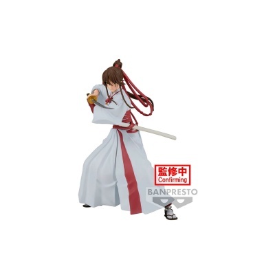Figura de ação Banpresto com roupa branca e vermelha e espada