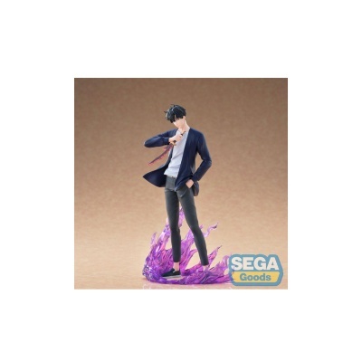 Figura colecionável masculina com espada vermelha sobre base roxa