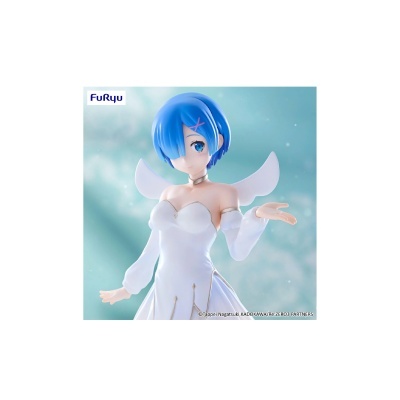 Figura feminina de cabelo azul e vestido branco com asas e texto FuRyu