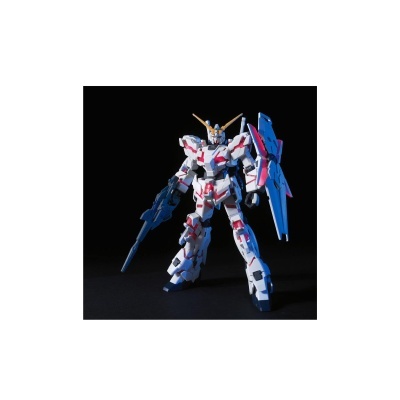 Figura de ação de robô branco com detalhes vermelhos e azuis segurando escudo e arma