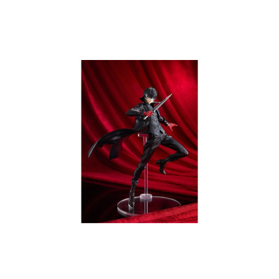 Figura de ação de personagem masculino com traje preto e máscara, segurando espada com fundo vermelho.