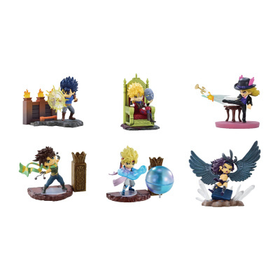 Seis figuras de ação chibi com acessórios variados em bases.