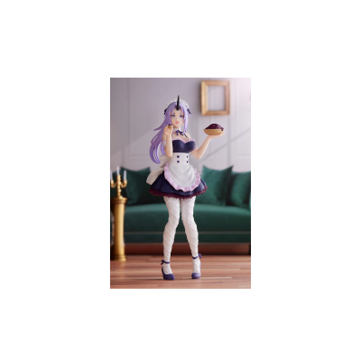 Figura colecionável anime empregada com cabelo lilás segurando prato com sobremesa