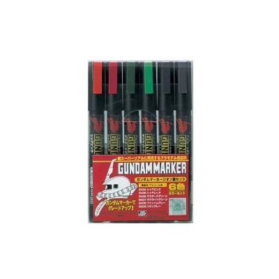 Conjunto de marcadores Gundam Marker coloridos com embalagem temática
