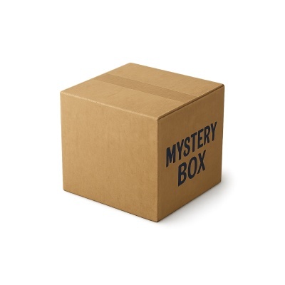 Caixa de cartão castanha com a inscrição MYSTERY BOX